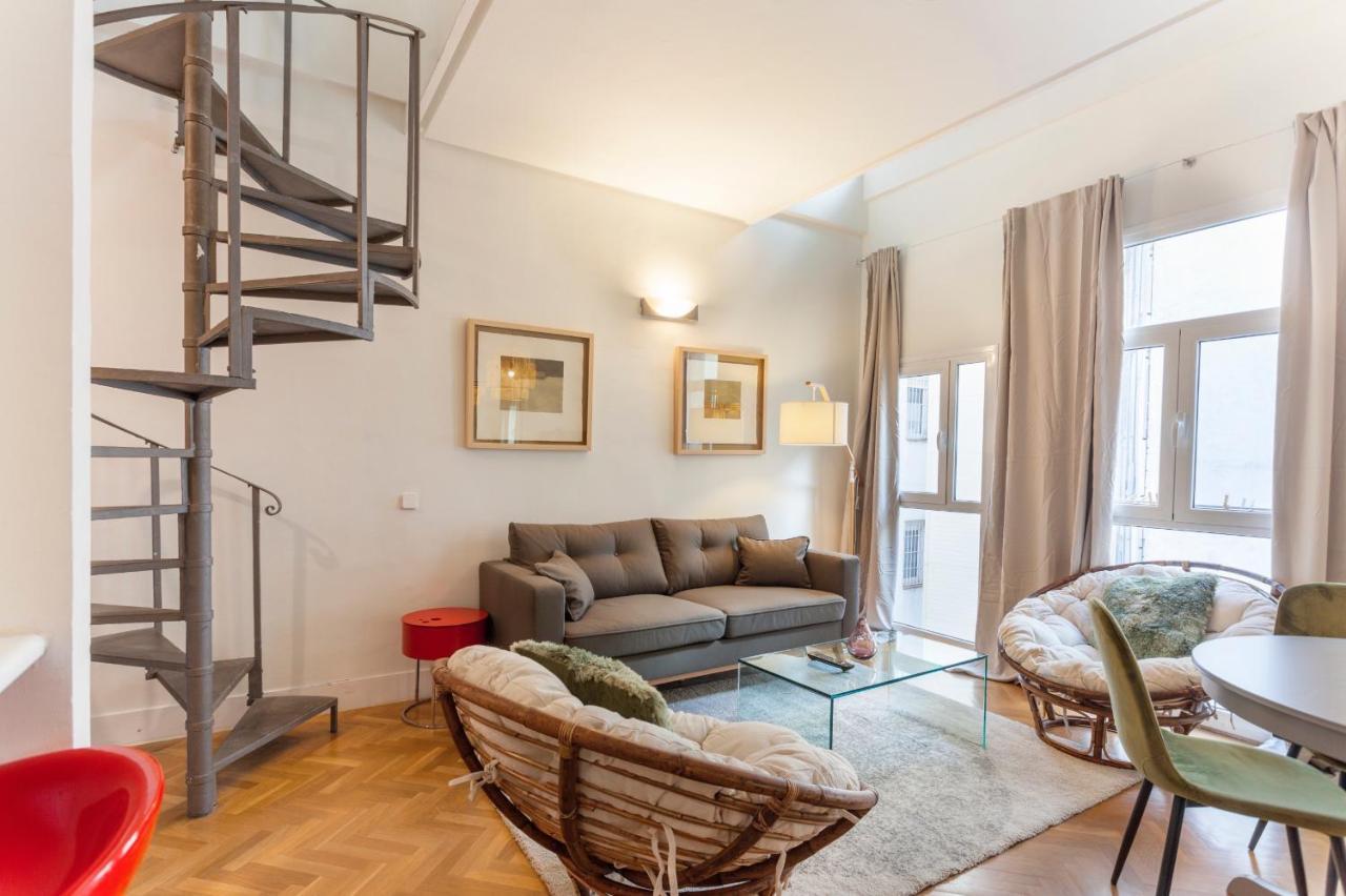 Apartamento Barquillo Duplex En Madrid Luaran gambar
