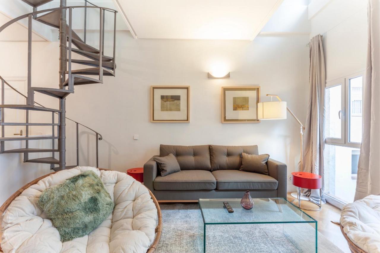 Apartamento Barquillo Duplex En Madrid Luaran gambar